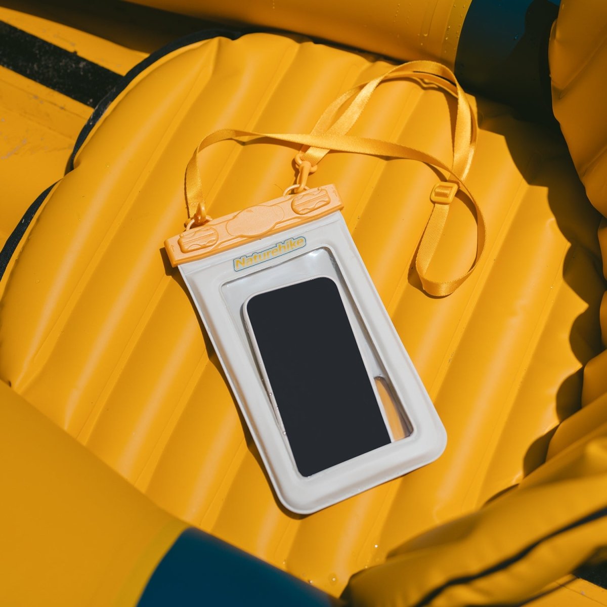 Mobile phone dry bag - Naturexplore - Naturehike - CNK2300BS015 - Yellow